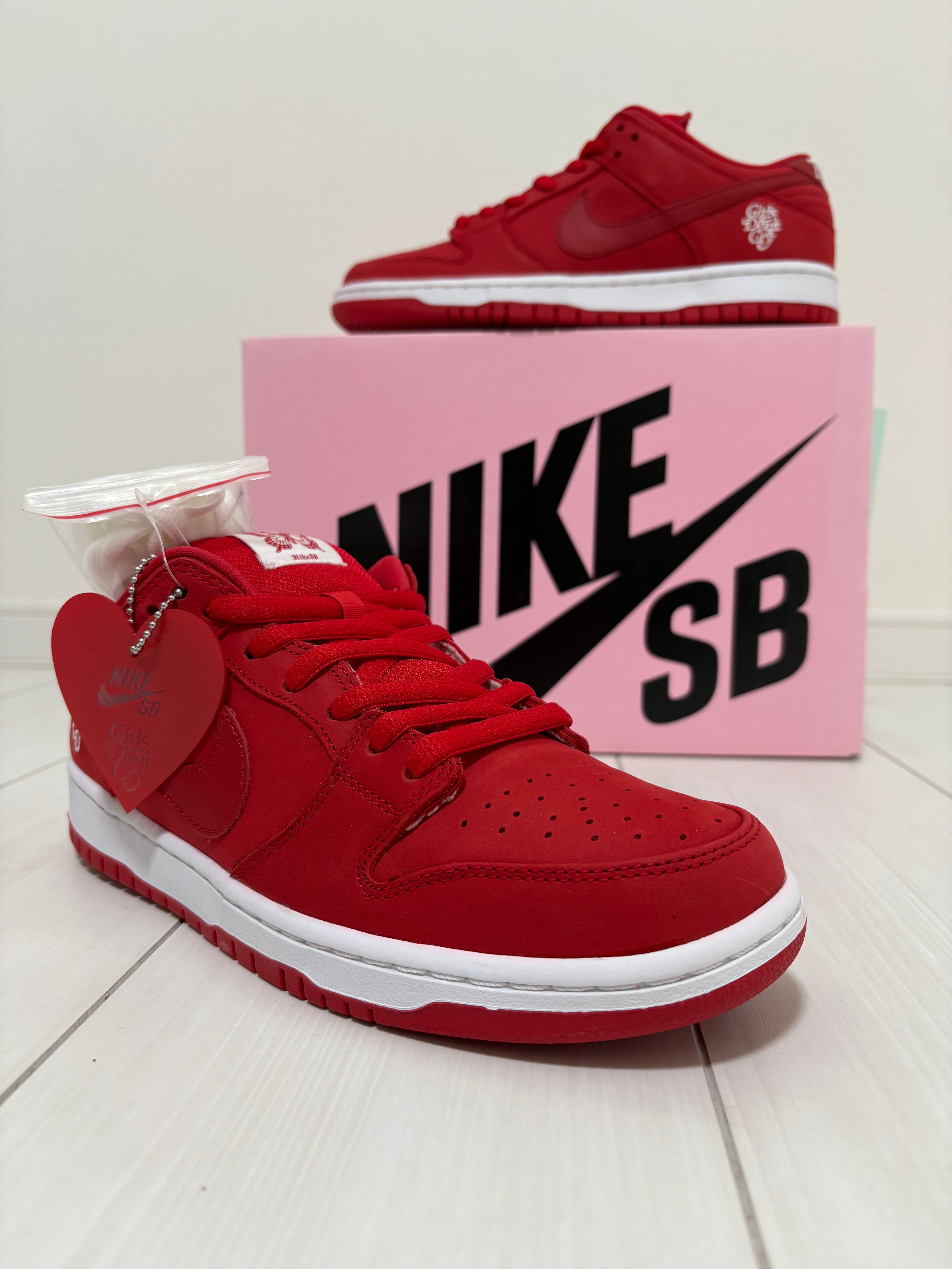 Girls Don't Cry × Nike SB Dunk Low Pro QS "Red" / VERDY
