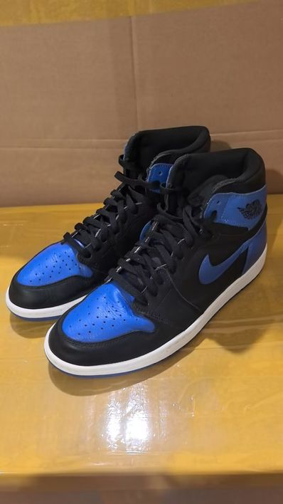 Nike Air Jordan 1 Retro High OG "Royal" (2017)