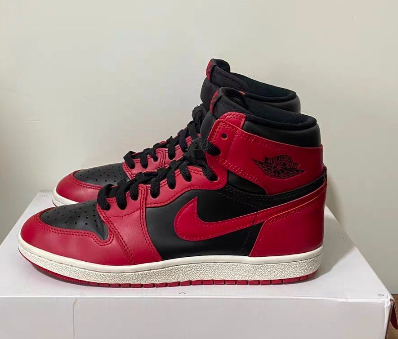 Nike Air Jordan 1 High ’85 "Varsity Red"