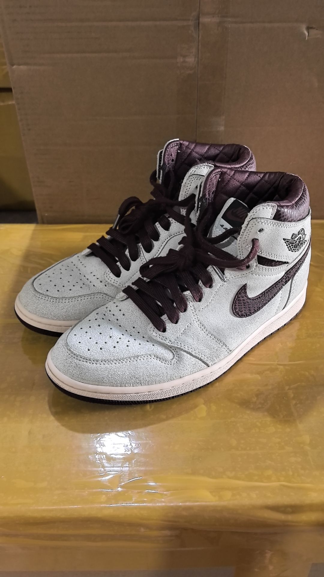 A Ma Maniere × Nike Air Jordan 1 Retro High OG "Sail and Burgundy"