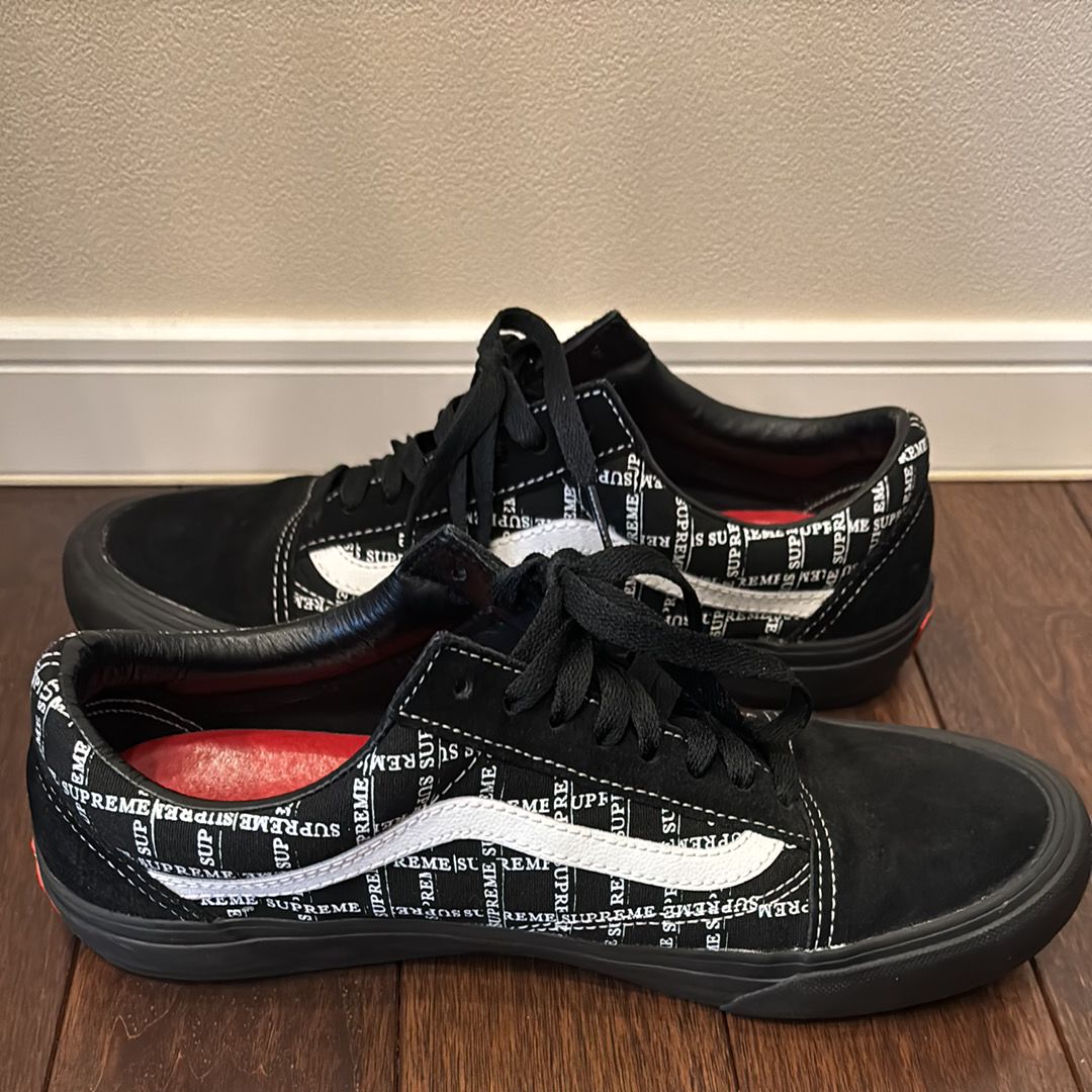 Supreme × Vans Old Skool "Black"