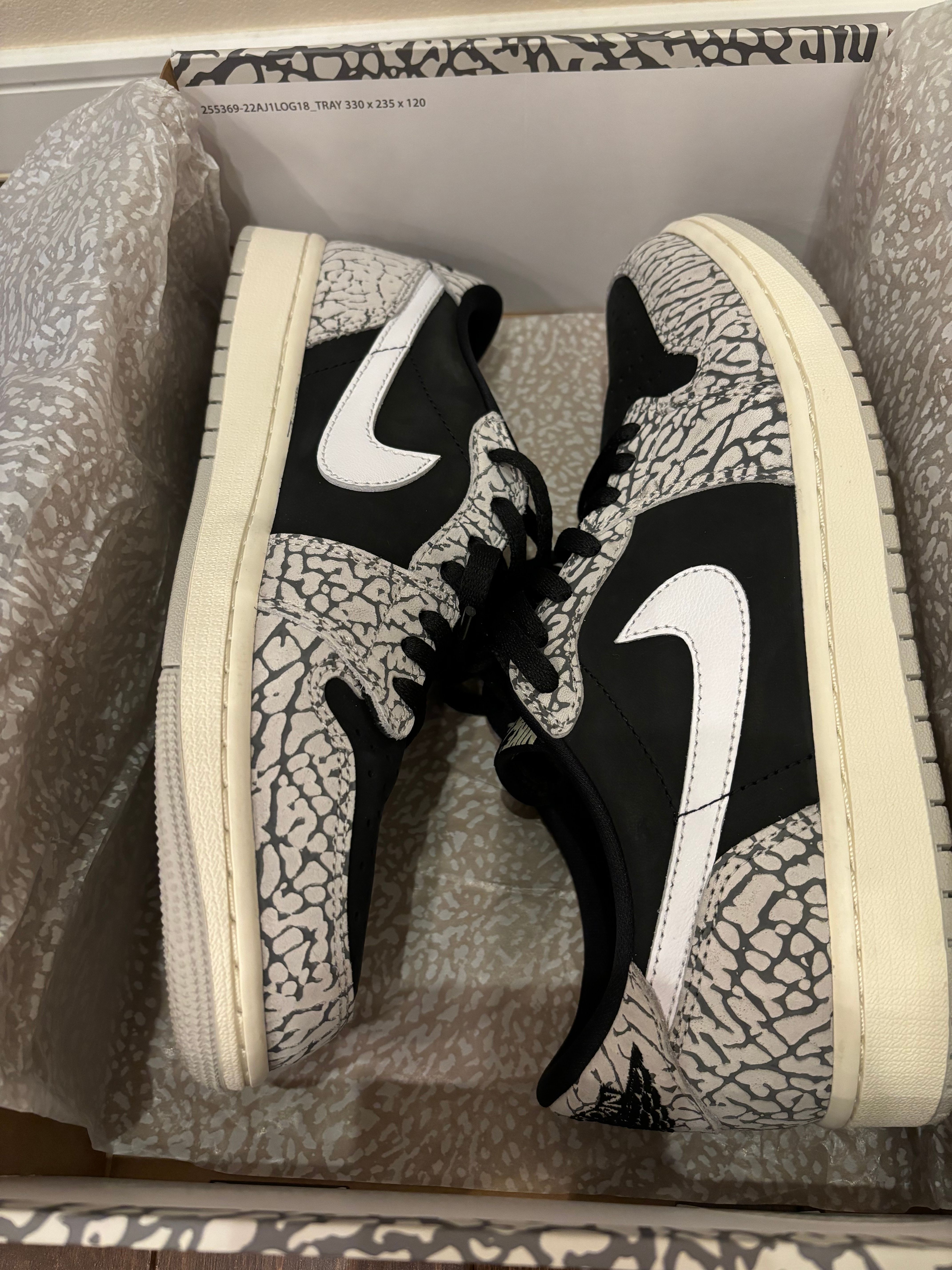 Nike Air Jordan 1 Retro Low OG "Black Cement"