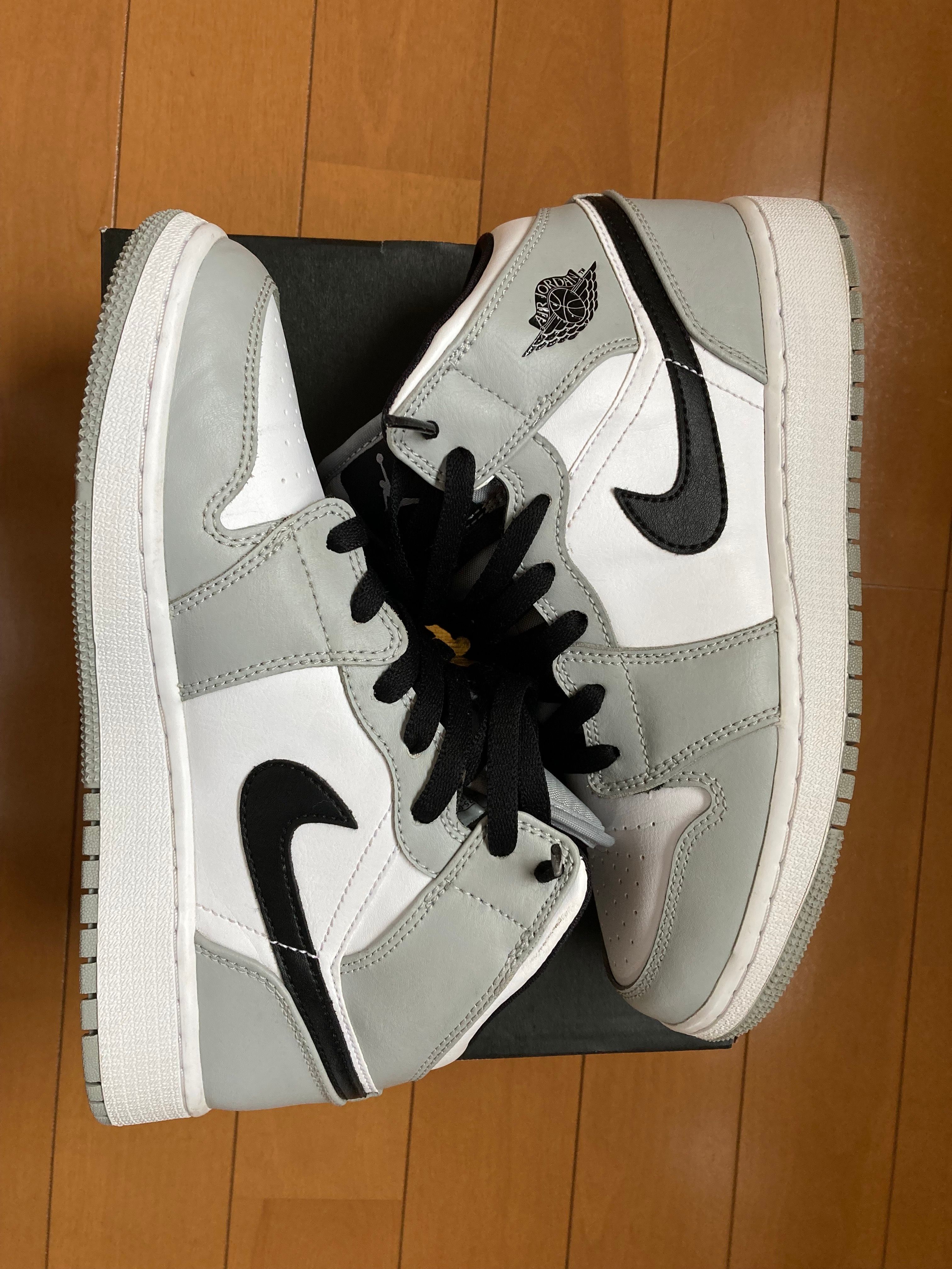 Nike GS Air Jordan 1 Mid "Light Smoke Grey/Black/White"
