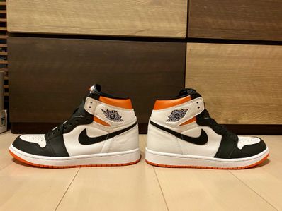 Nike Air Jordan 1 Retro High OG "Electro Orange"