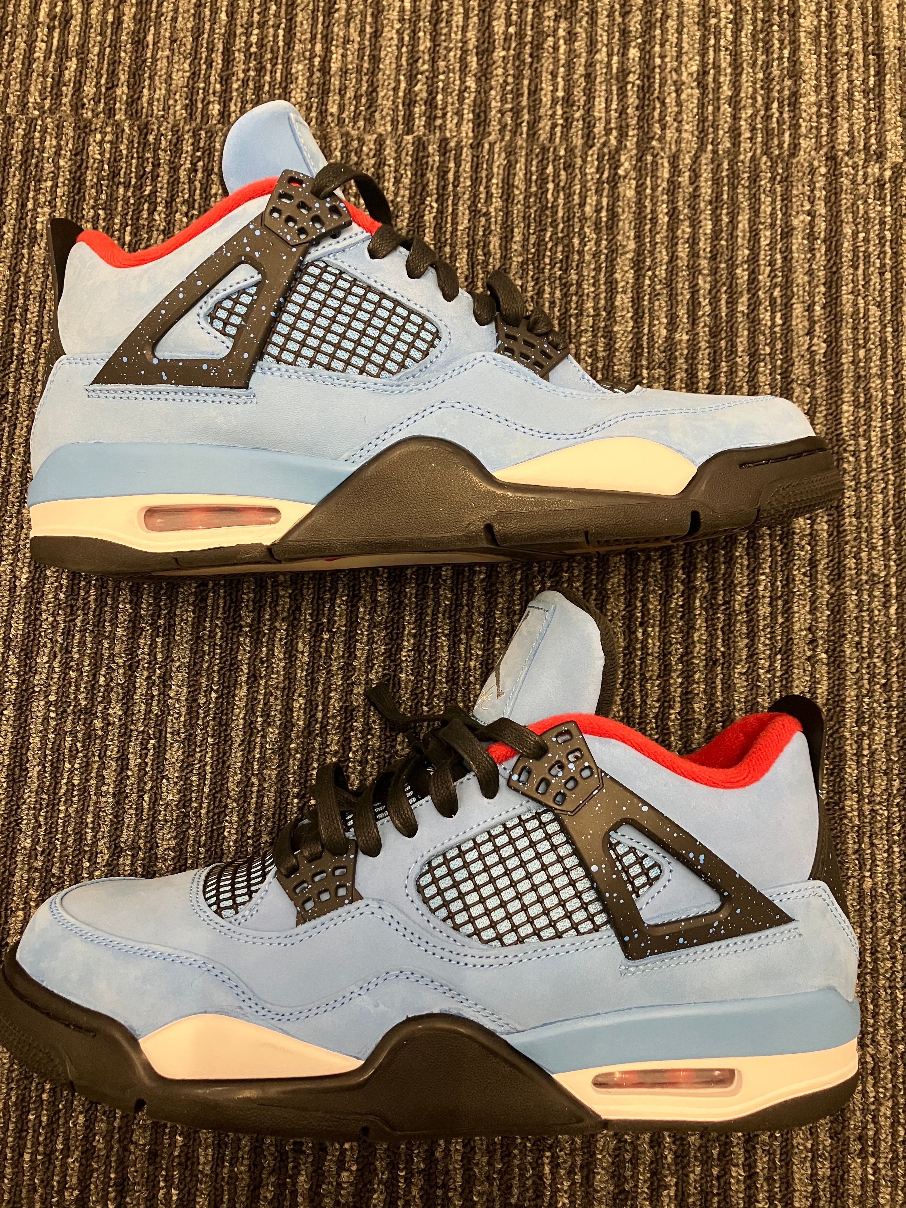 Travis Scott × Nike Air Jordan 4 Retro Cactus Jack "University Blue"