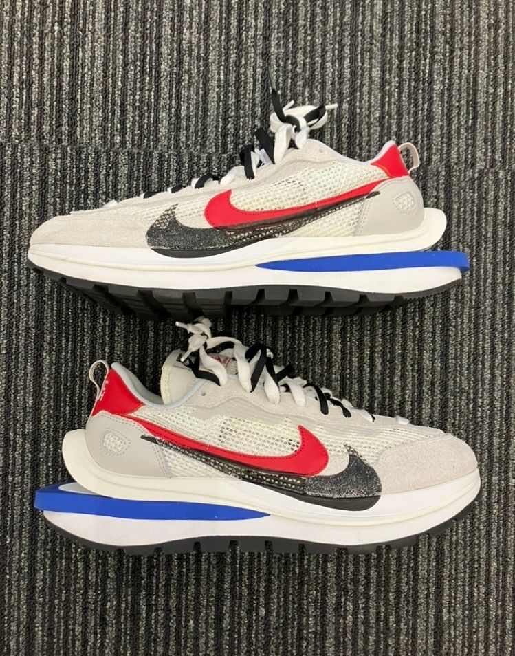 sacai × Nike Vapor Waffle "Royal Fuchsia"