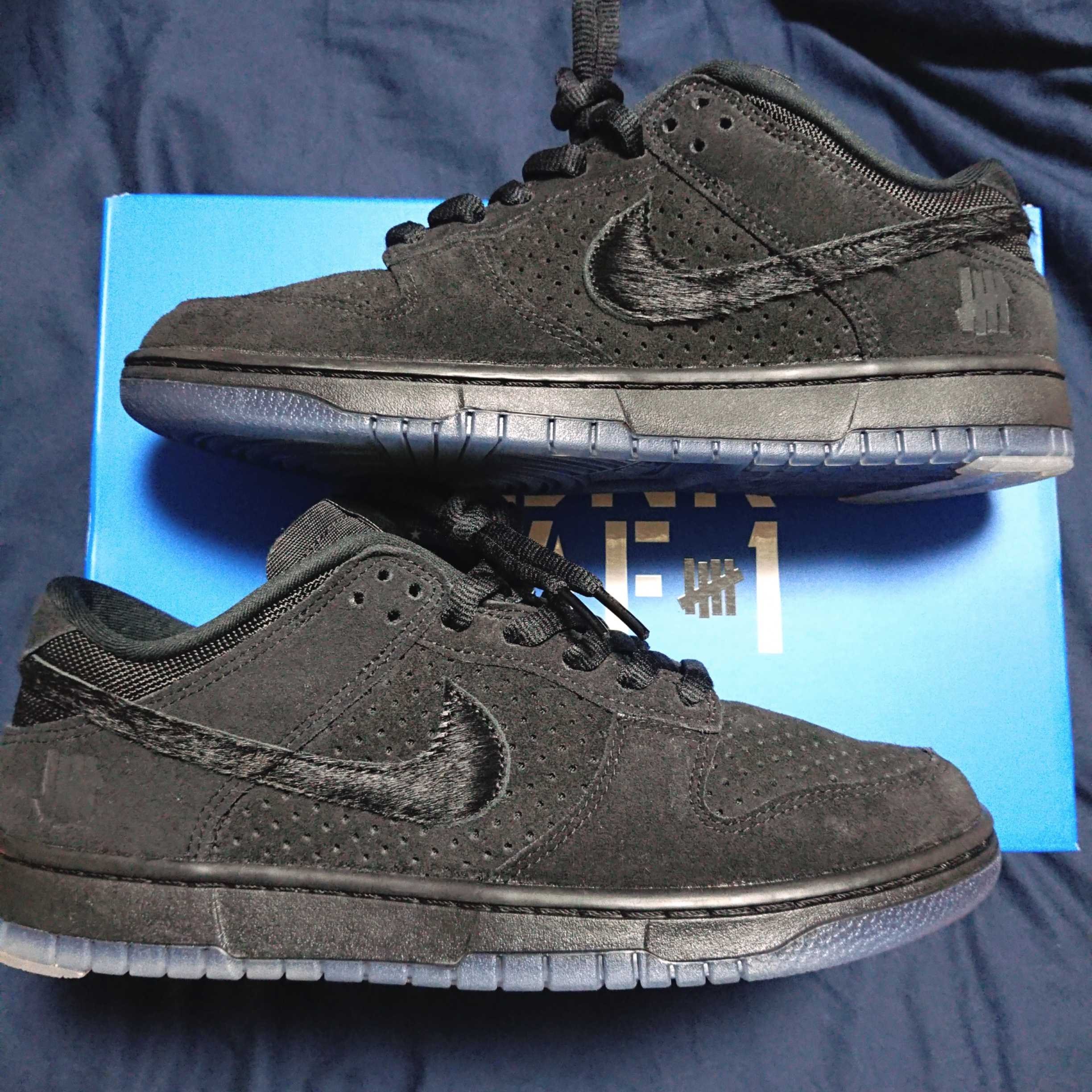 UNDEFEATED × Nike Dunk Low SP "5 ON IT"
