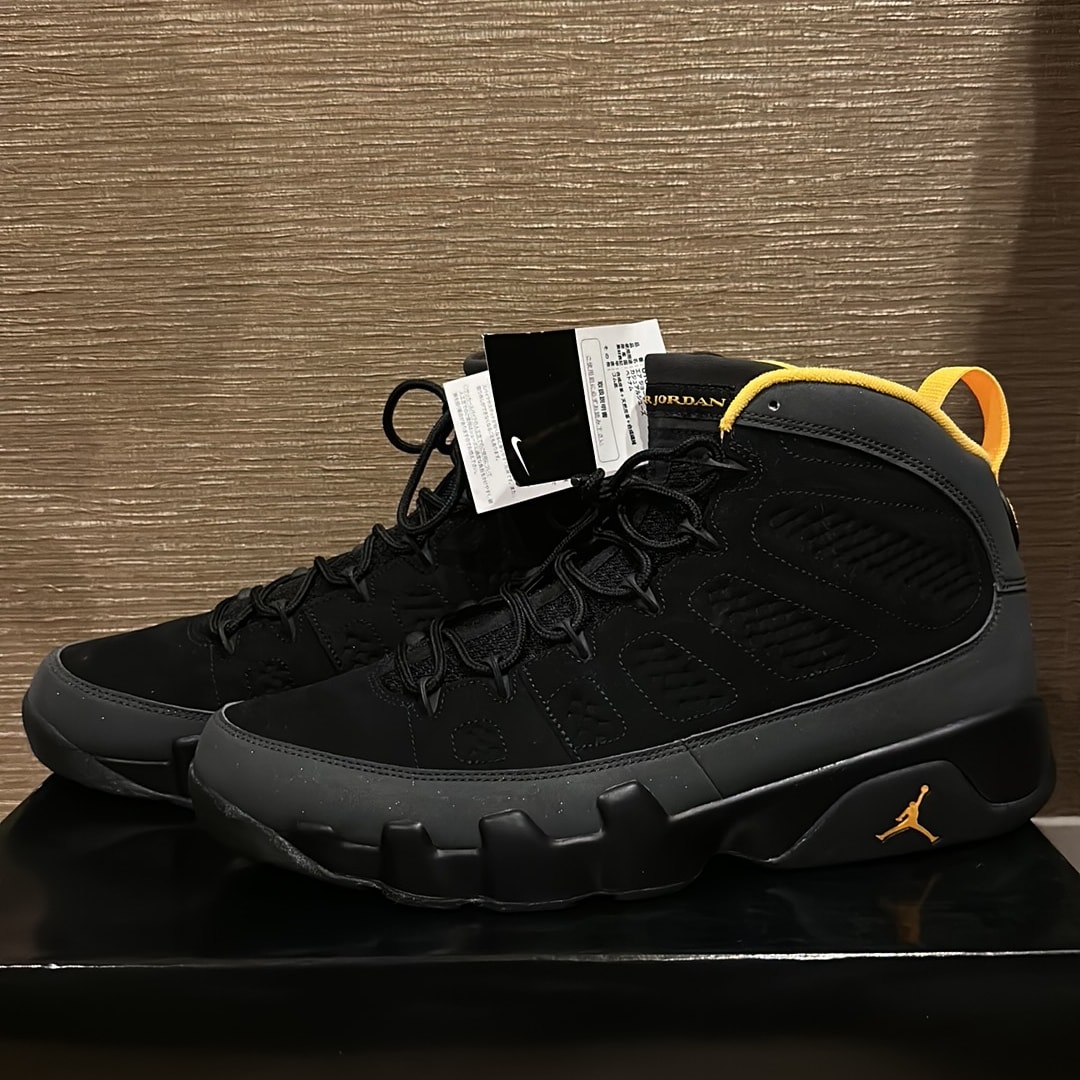 Nike Air Jordan 9 "University Gold"