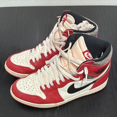 Nike Air Jordan 1 High OG "Lost & Found/Chicago"