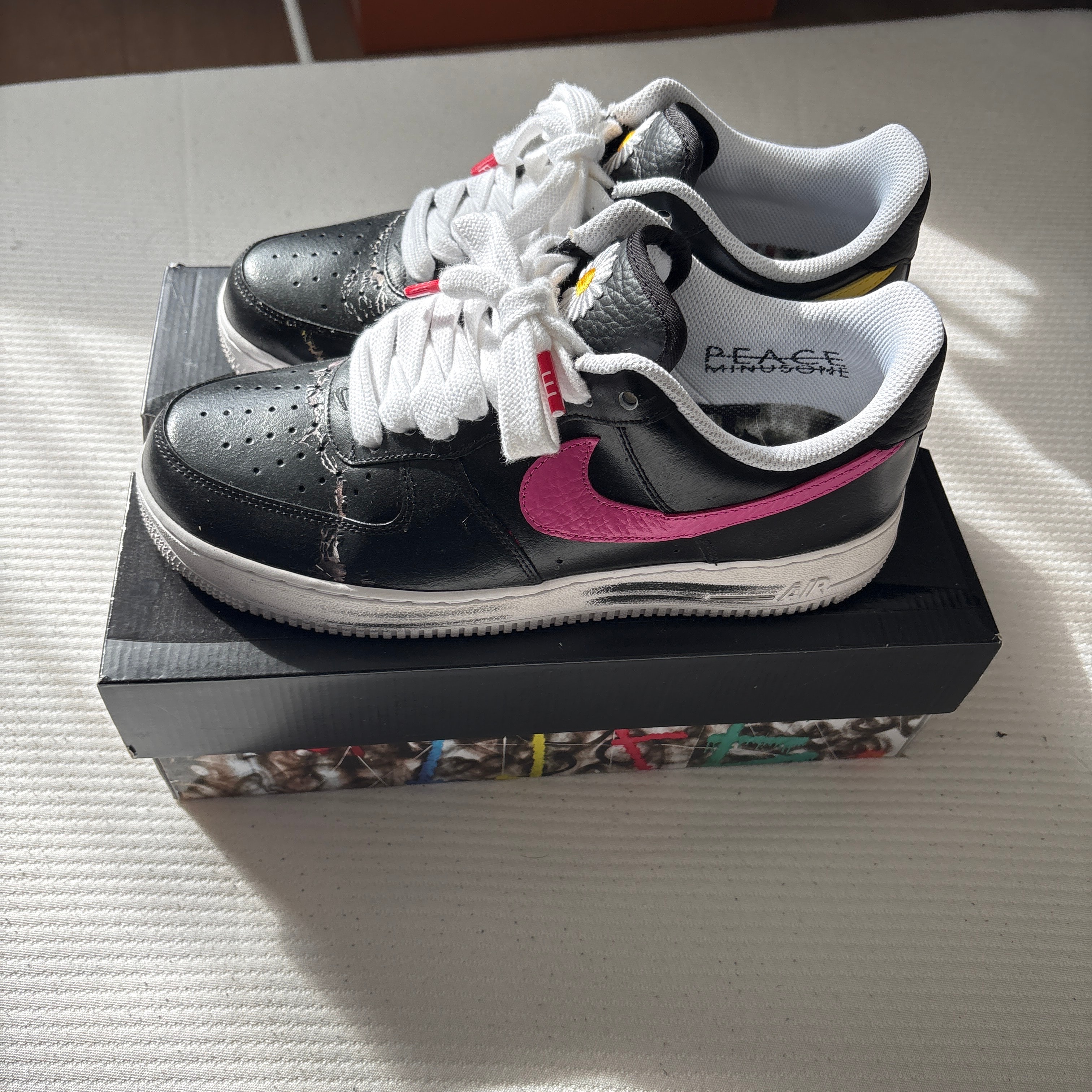 PEACEMINUSONE × Nike Air Force 1 Low '07 Para-Noise 3.0 "Black and Multi-Color" / G-DRAGON