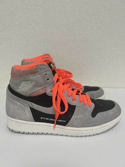 Nike Air Jordan 1 RETRO High OG "Hyper Crimson"