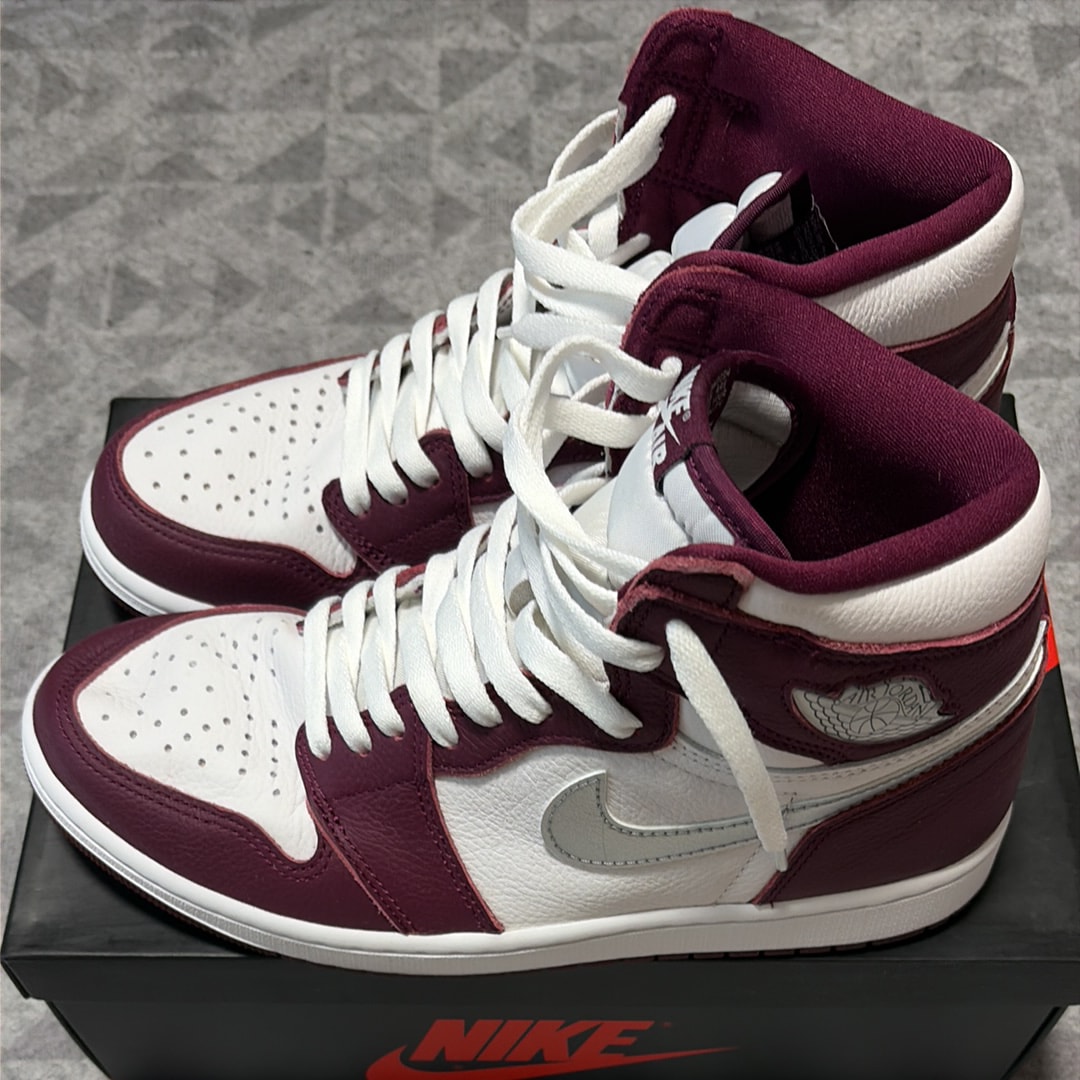 Nike Air Jordan 1 High OG "Bordeaux"