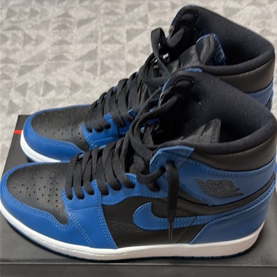Nike Air Jordan 1 Retro High OG "Dark Marina Blue"