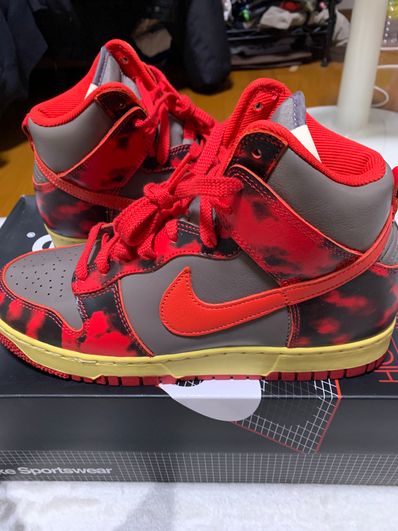 Nike Dunk High "Red Acid Wash"