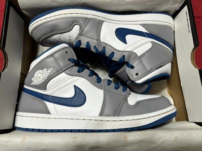 Nike Air Jordan 1 Mid "True Blue"