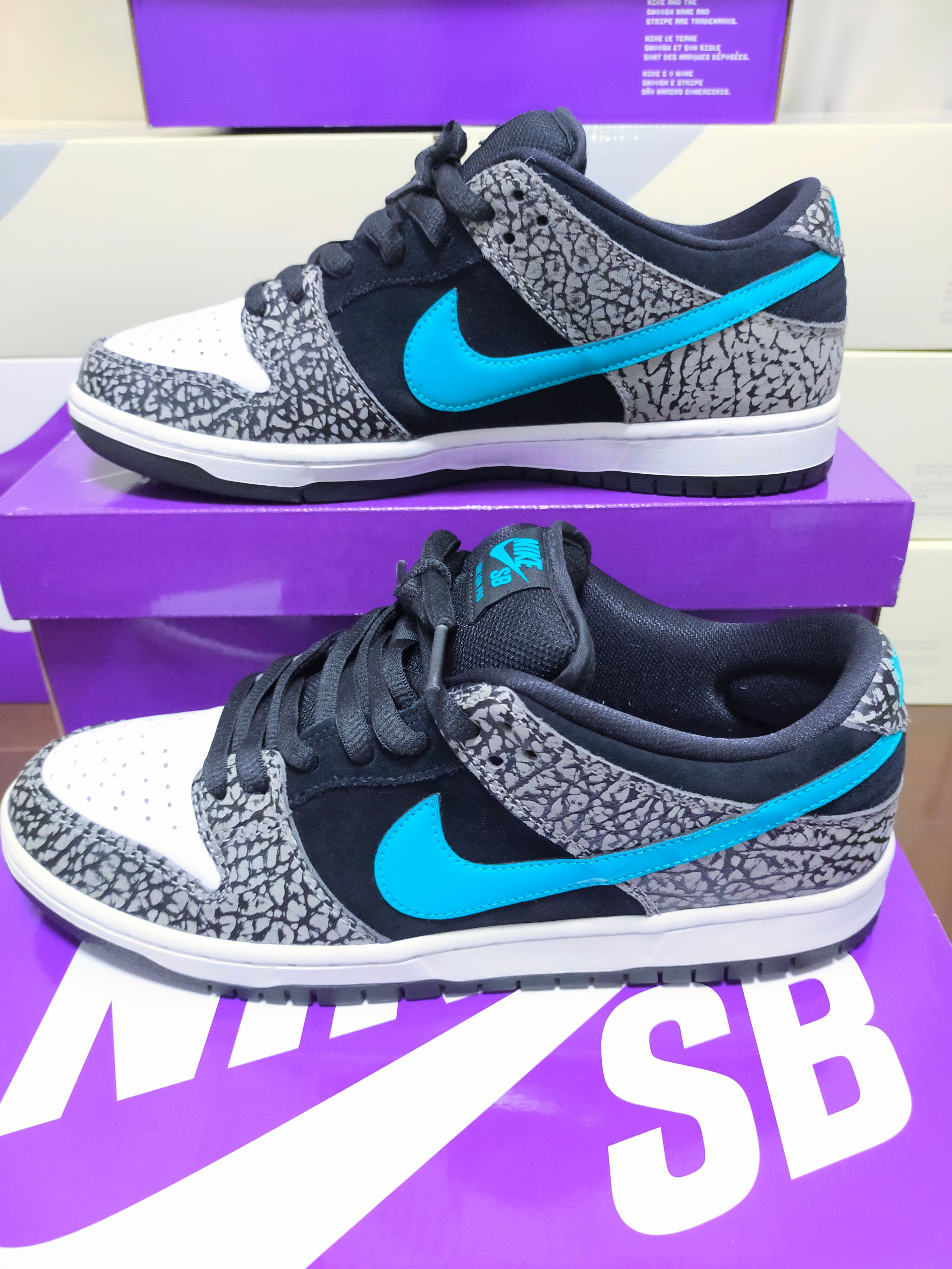 Nike SB Dunk Low "Elephant/Safari"