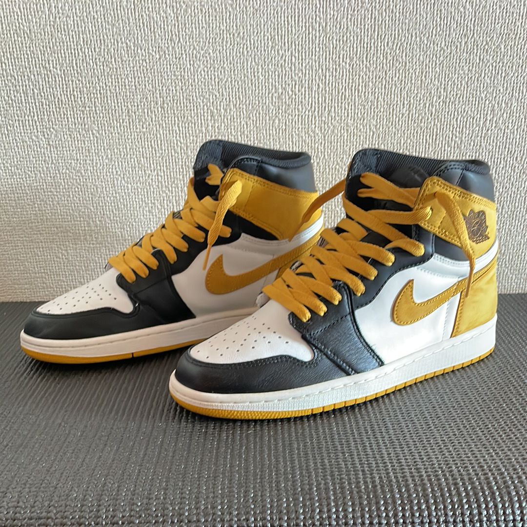 Nike Air Jordan 1 Retro High OG "Black Toe/Yellow Ochre"
