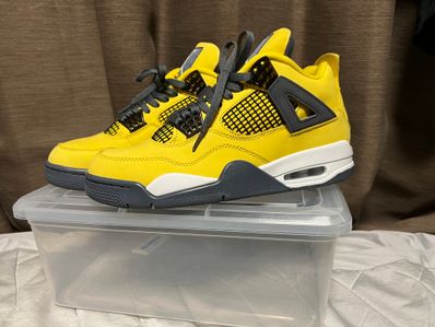 Nike Air Jordan 4 "Tour Yellow"