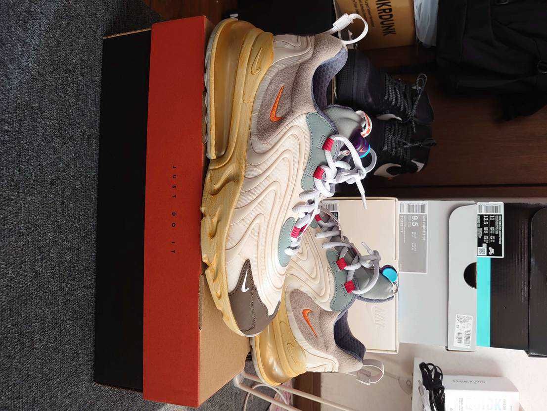 Travis Scott  × Nike Air Max 270 "Cactus Trails"