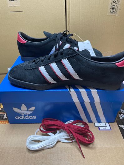 adidas London 96 "Core Black/Footwear White/Better Scarlet"