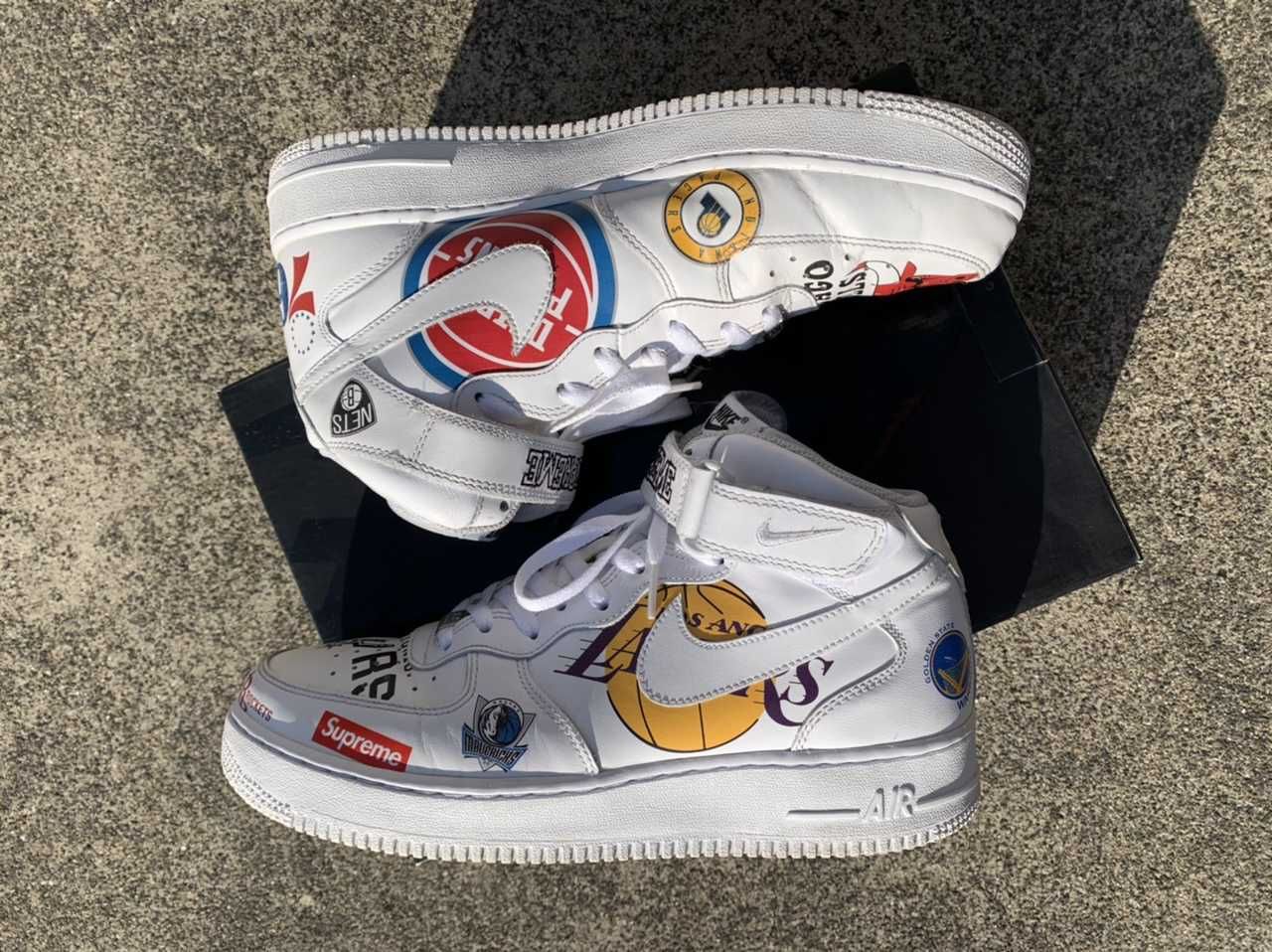 Supreme × NBA × Nike Air Force 1 Mid '07 "White"