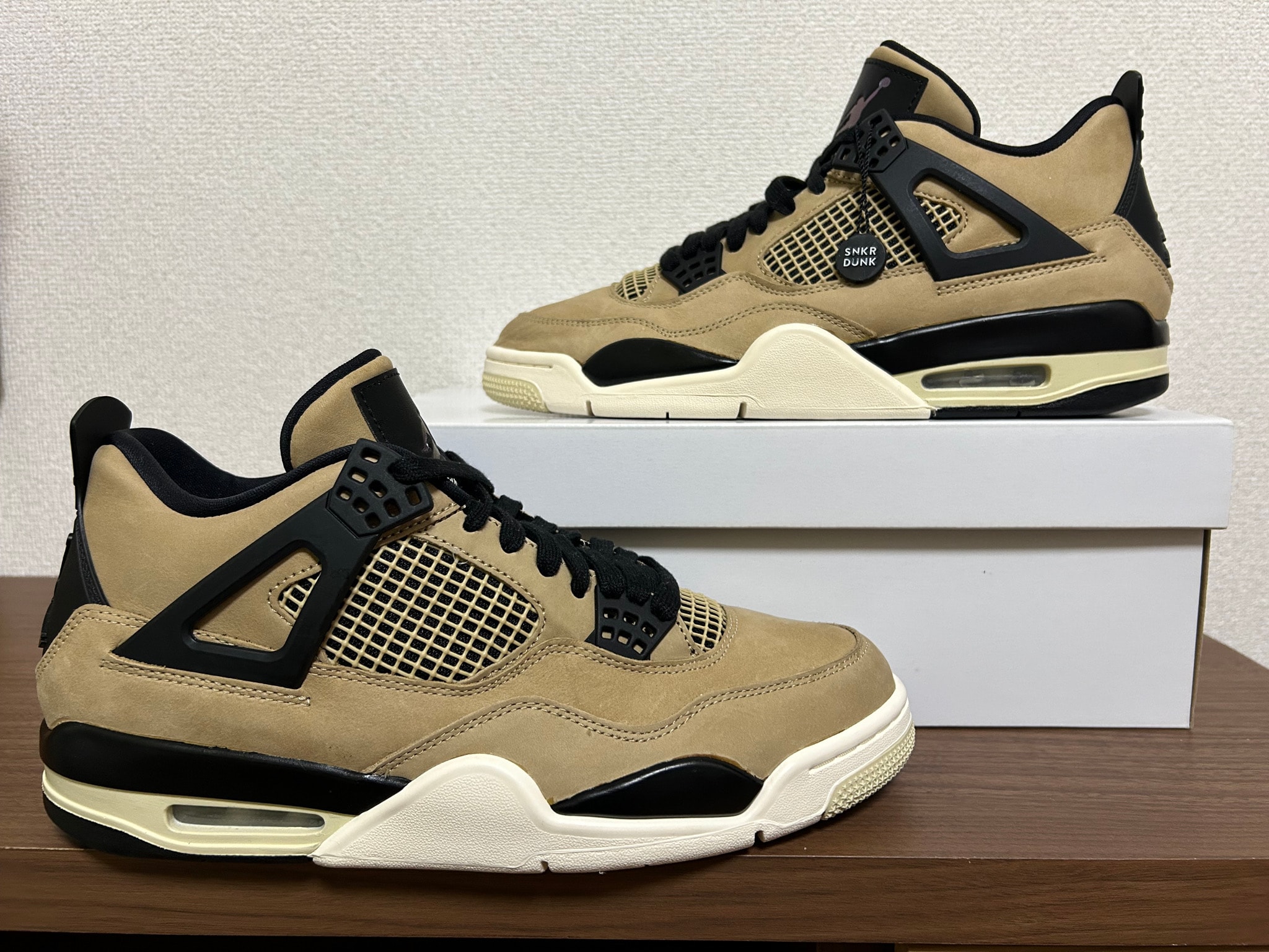 Nike Women's Air Jordan 4 "Mushroom"