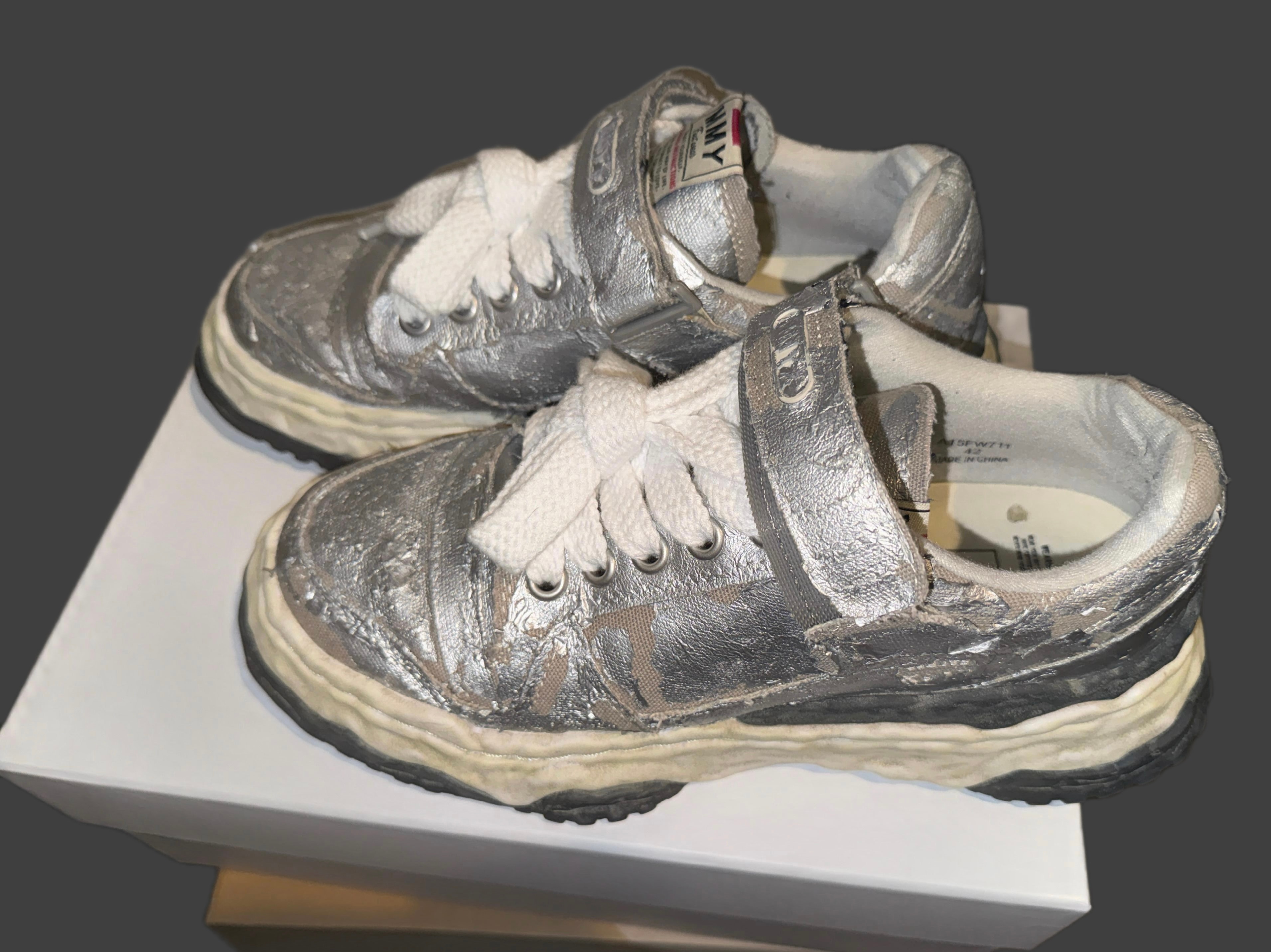 Maison MIHARA YASUHIRO KEITH OG Sole Film Attached Canvas Low-top Sneaker "Silver"
