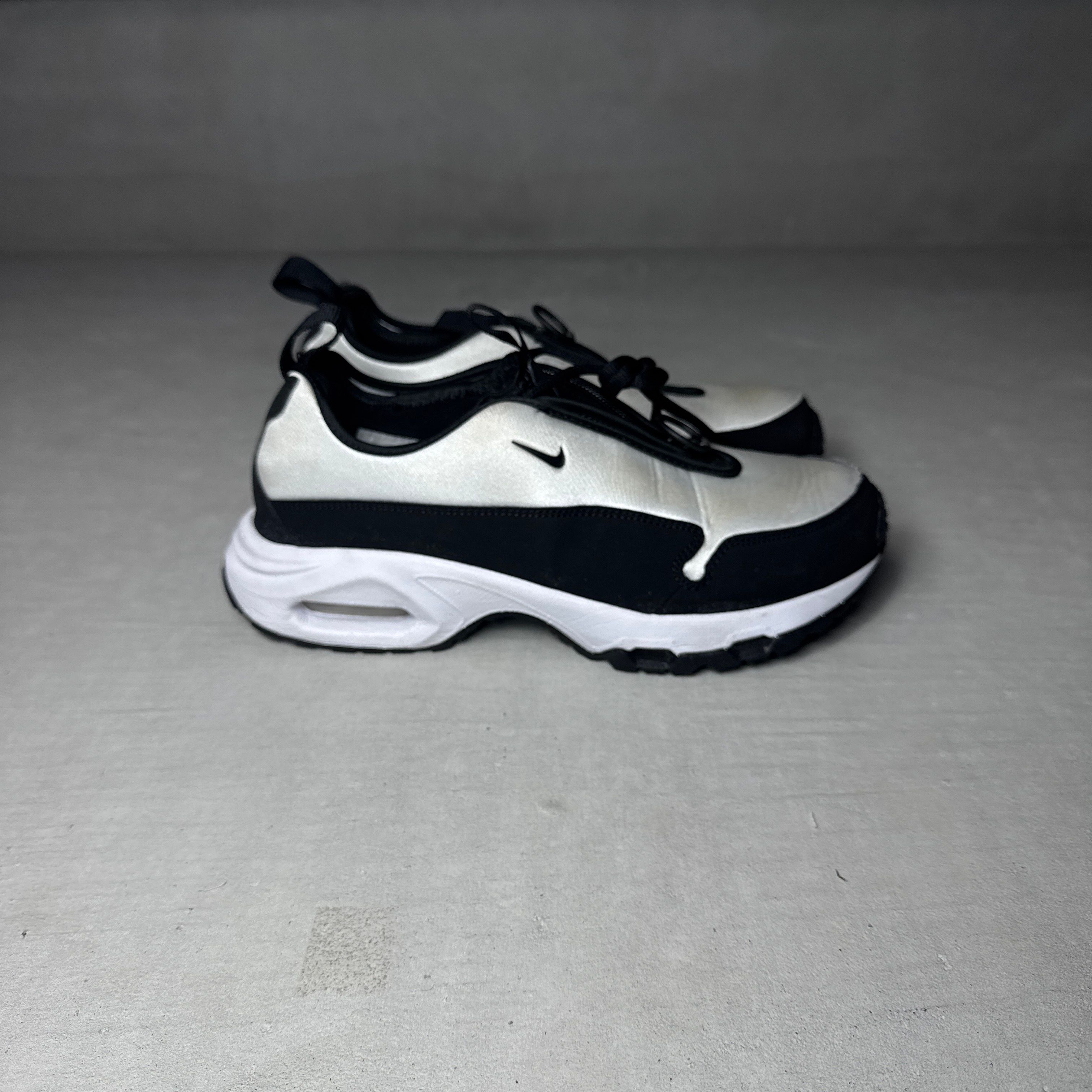 COMME des GARCONS HOMME PLUS × Nike Air Sunder Max SP "Black/White"