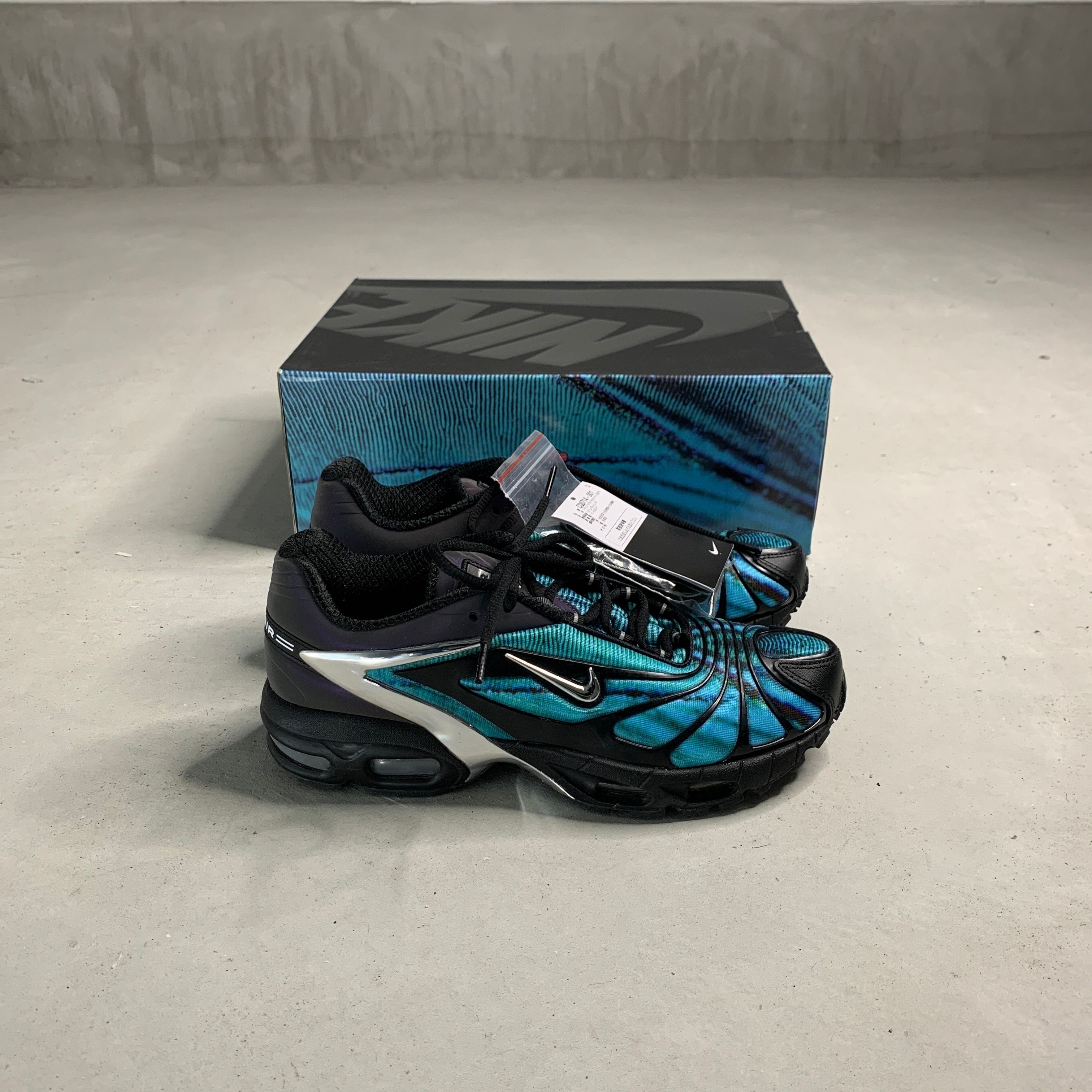 Skepta × Nike Air Max Tailwind 5 "Chrome Blue"