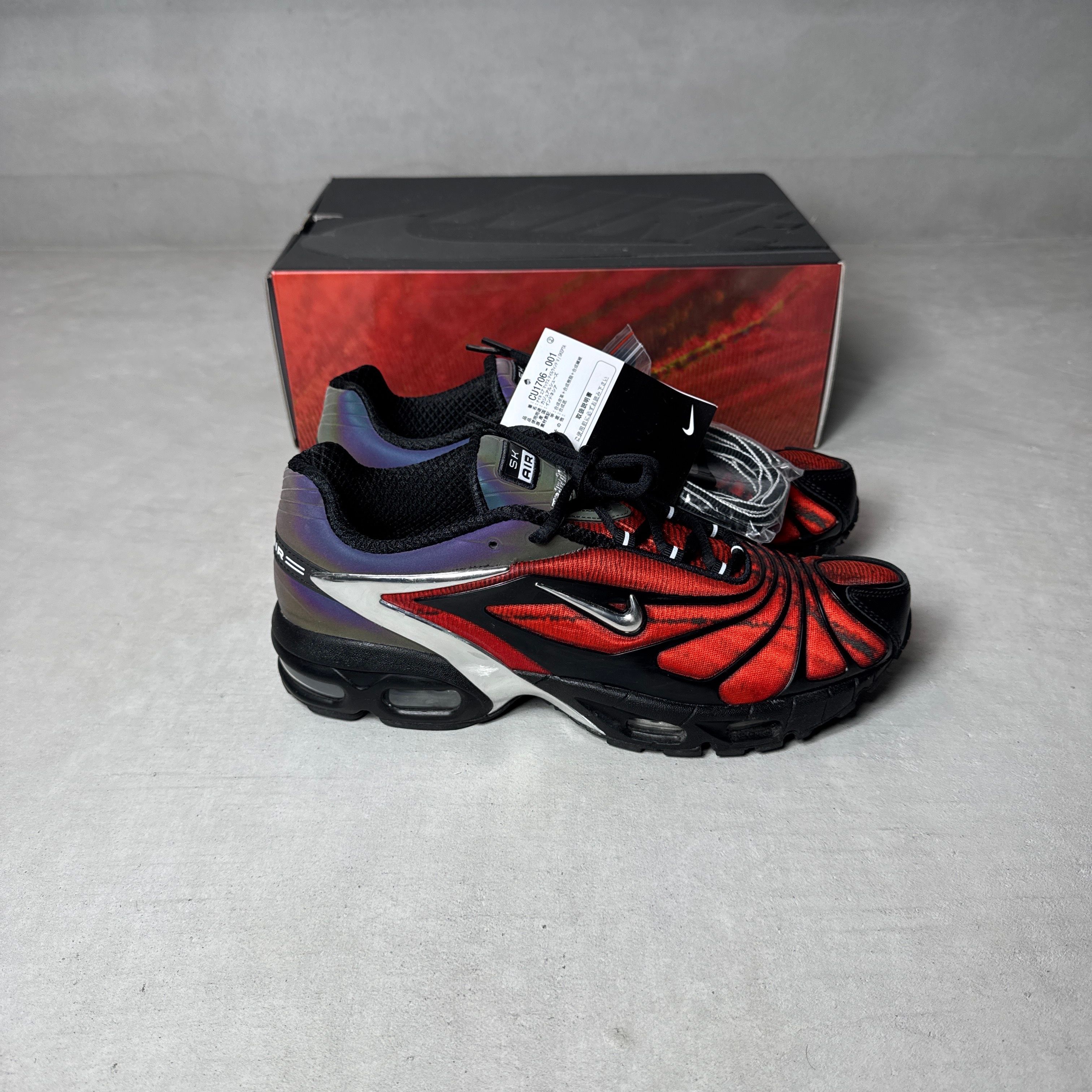 SKEPTA × NIKE AIR MAX TAILWIND V "BLACK/CHROME RED"