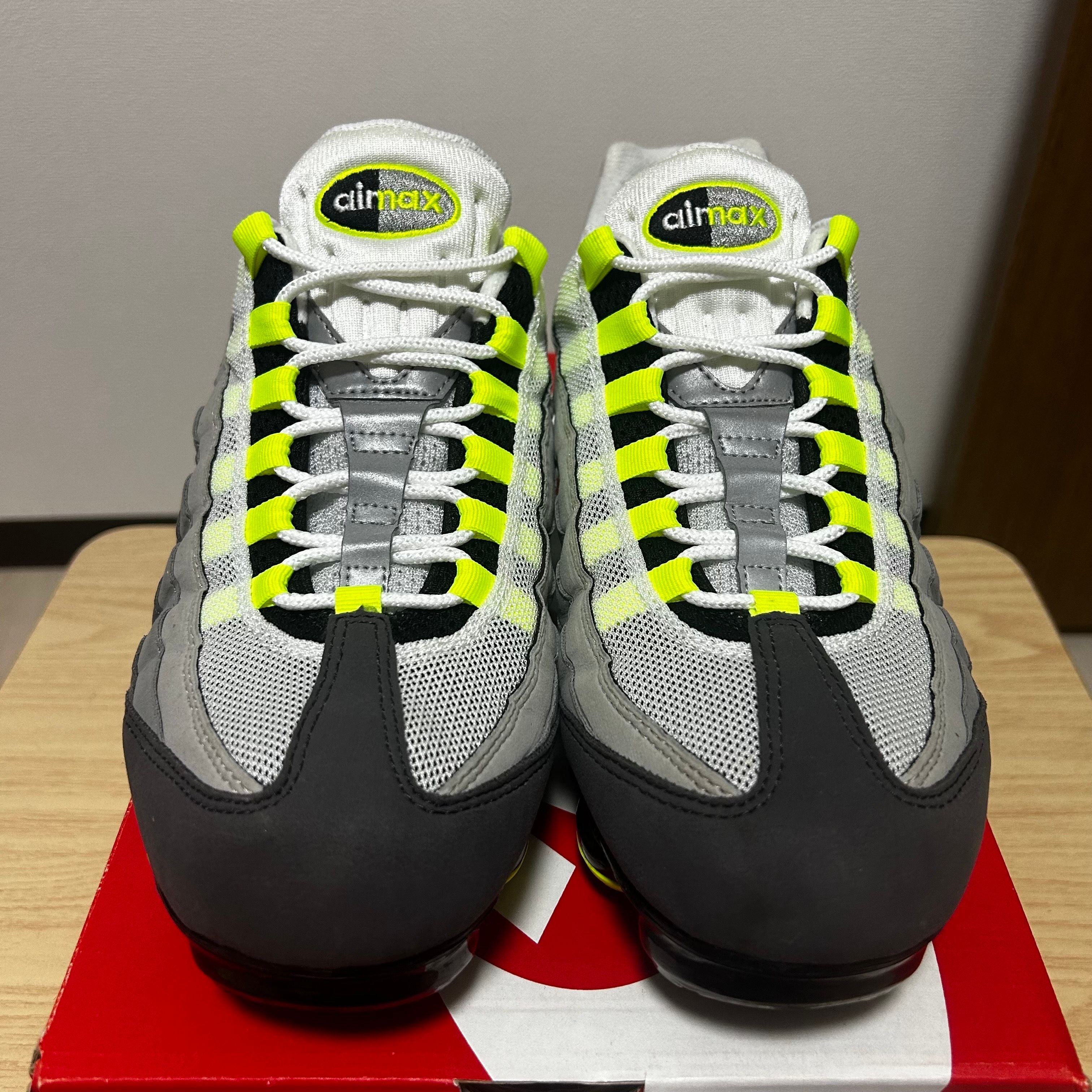 Nike Air Vapormax 95 "Neon"