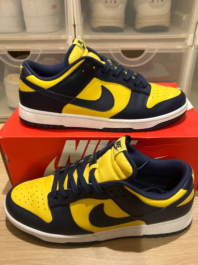 Nike Dunk Low "Michigan"