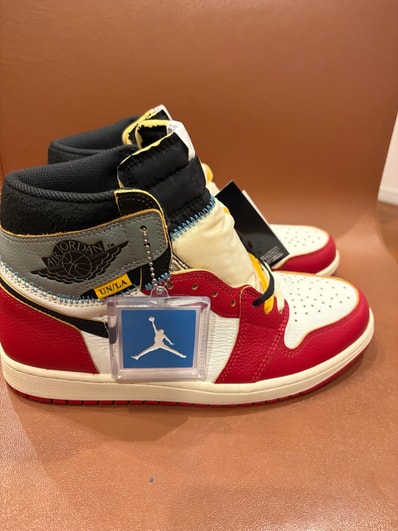 UNION × Nike Air Jordan 1 Retro High OG "Chicago/Shadow"