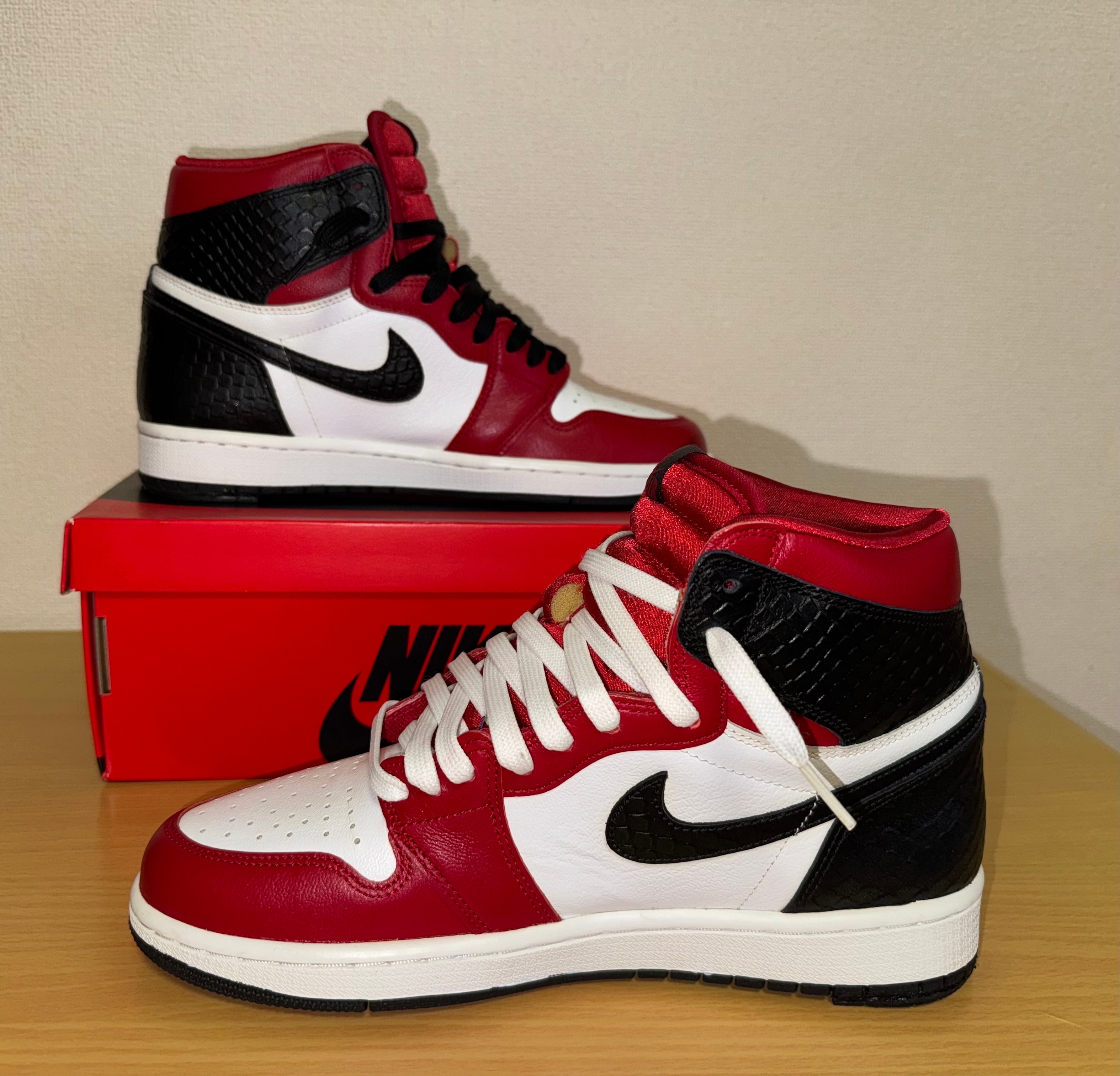Nike Women's Air Jordan 1 High OG "Satin Red"