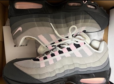 Nike Women's Air Max 95 OG Big Bubble "Medium Grey/Pink Foam"