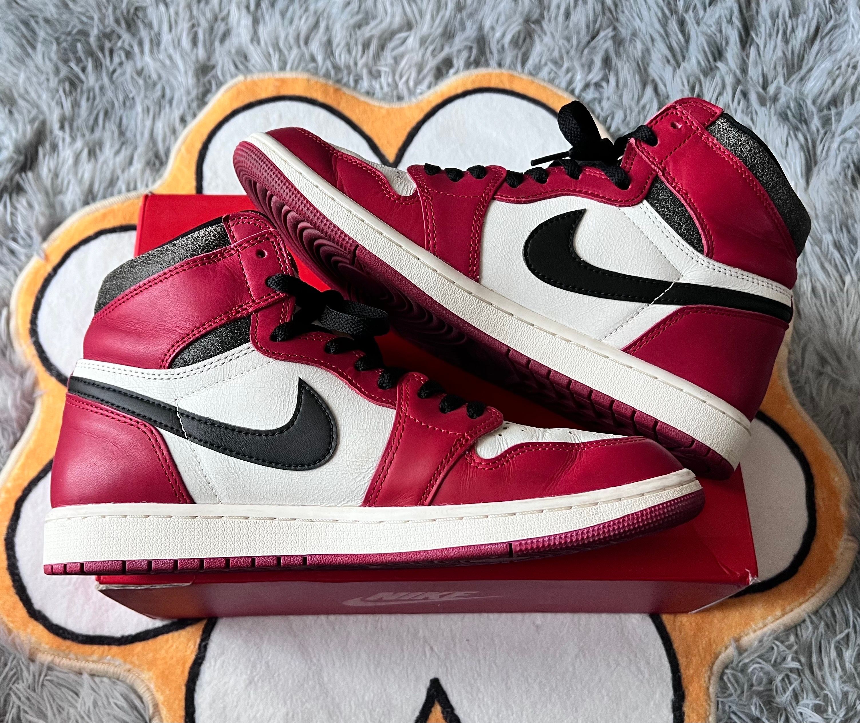 Nike Air Jordan 1 High OG "Lost & Found/Chicago"