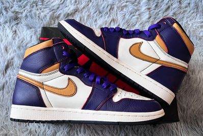 Nike SB × Air Jordan 1 Retro High "La To Chicago"