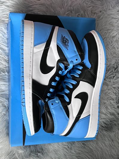 Nike Air Jordan 1 Retro High OG "University Blue/UNC Toe"