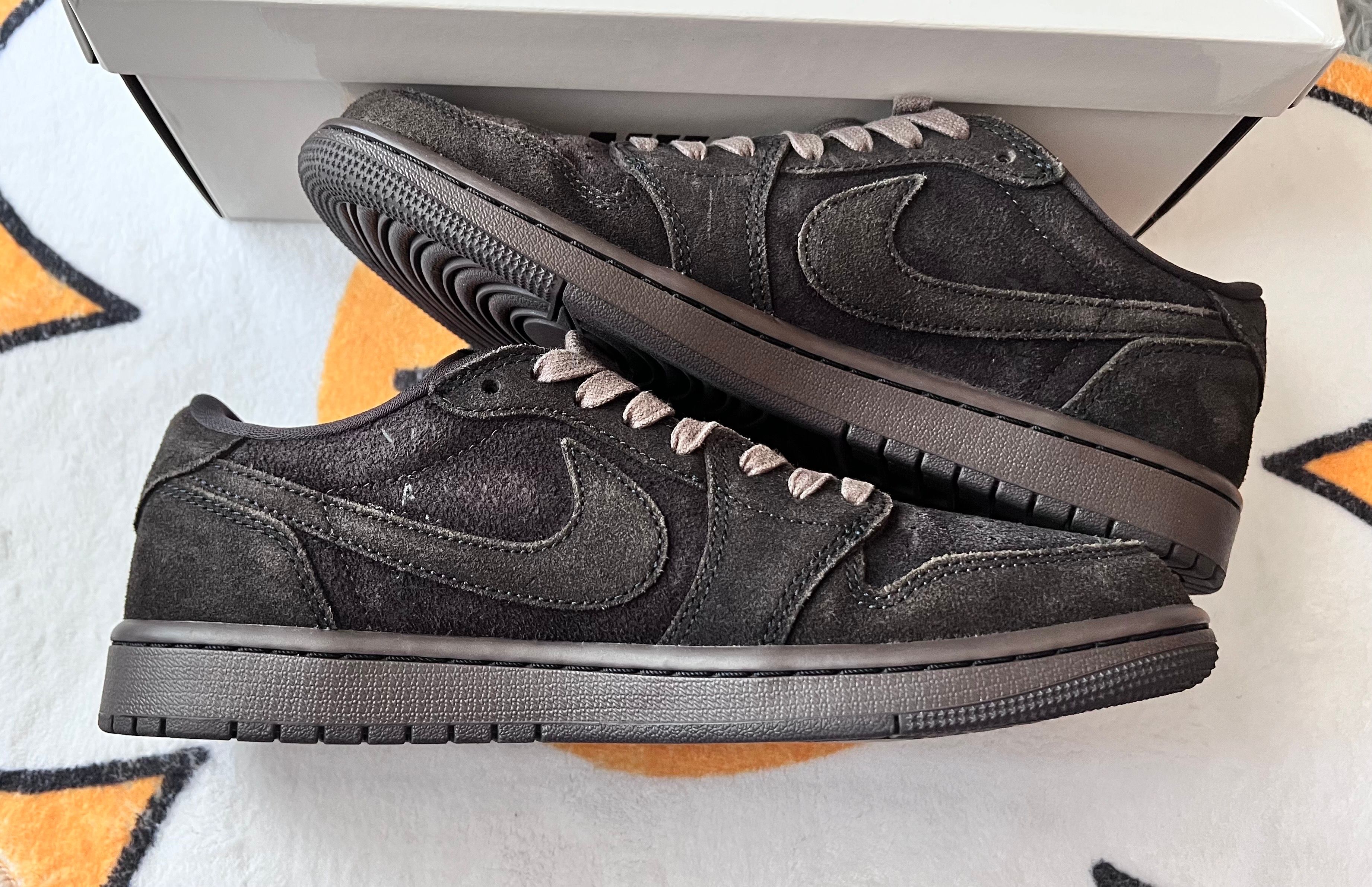 Travis Scott × Nike Air Jordan 1 Low OG SP "Velvet Brown and Dark Mocha"