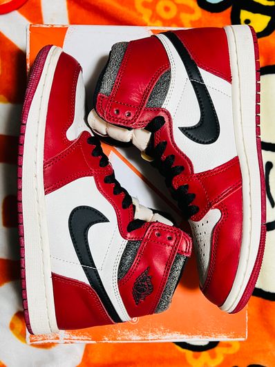 Nike Air Jordan 1 High OG "Lost & Found/Chicago"