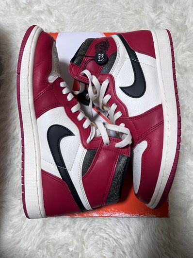 Nike Air Jordan 1 High OG "Lost & Found/Chicago"