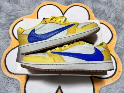 Travis Scott × Nike Women's Air Jordan 1 Retro Low OG "Canary"