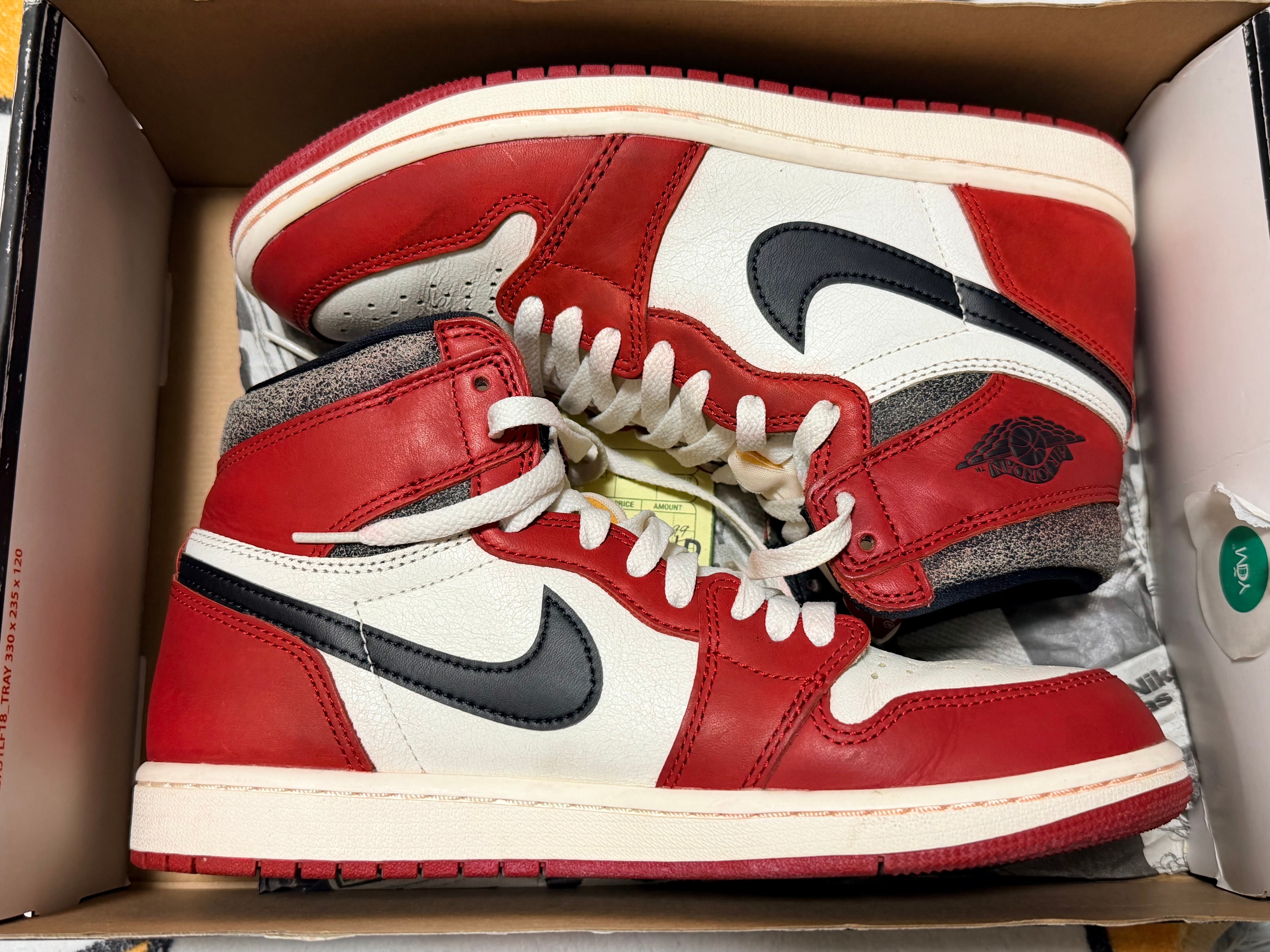 Nike Air Jordan 1 High OG "Lost & Found/Chicago"