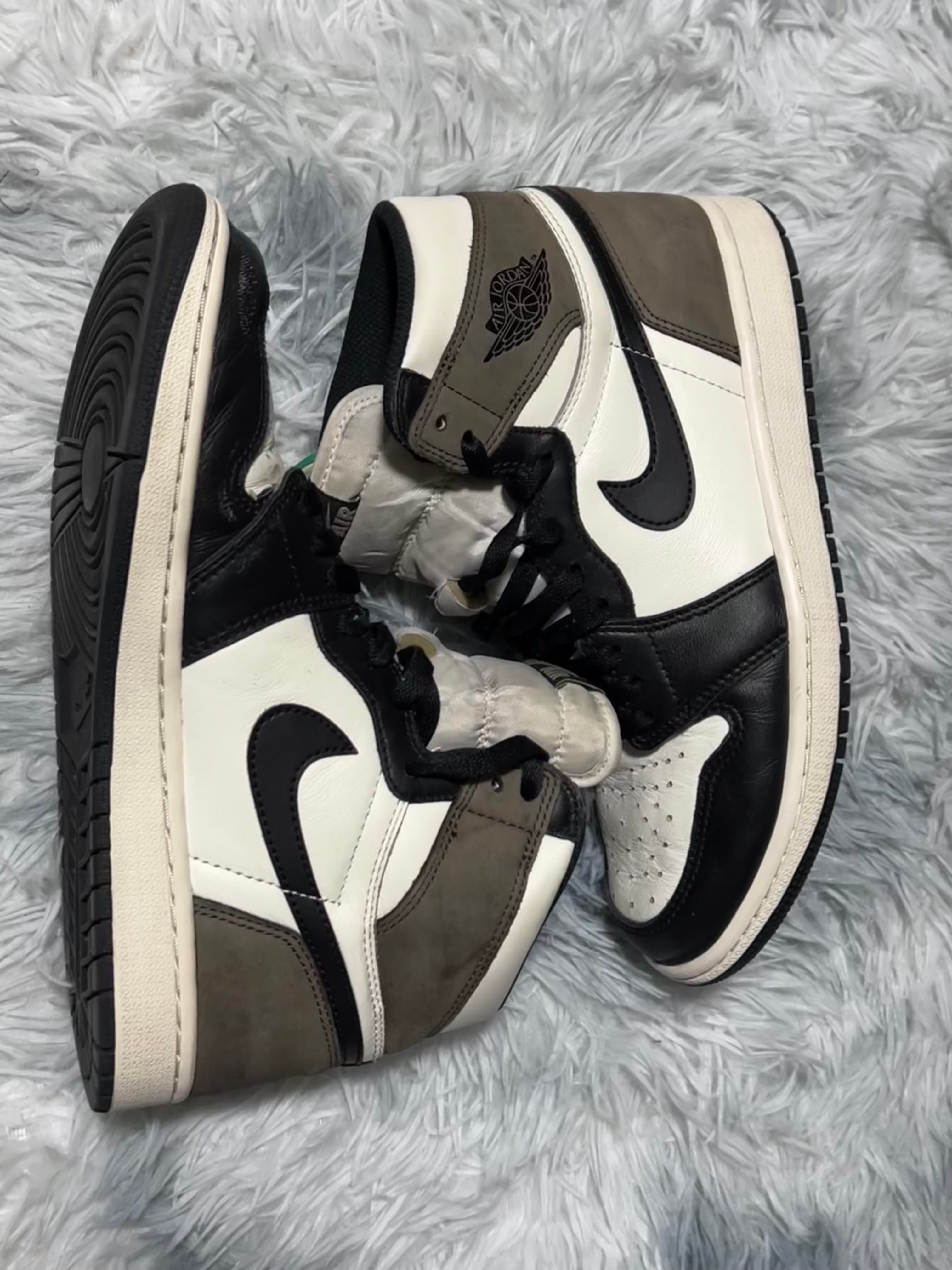 Nike Air Jordan 1 High OG "Sail/Dark Mocha/Black"