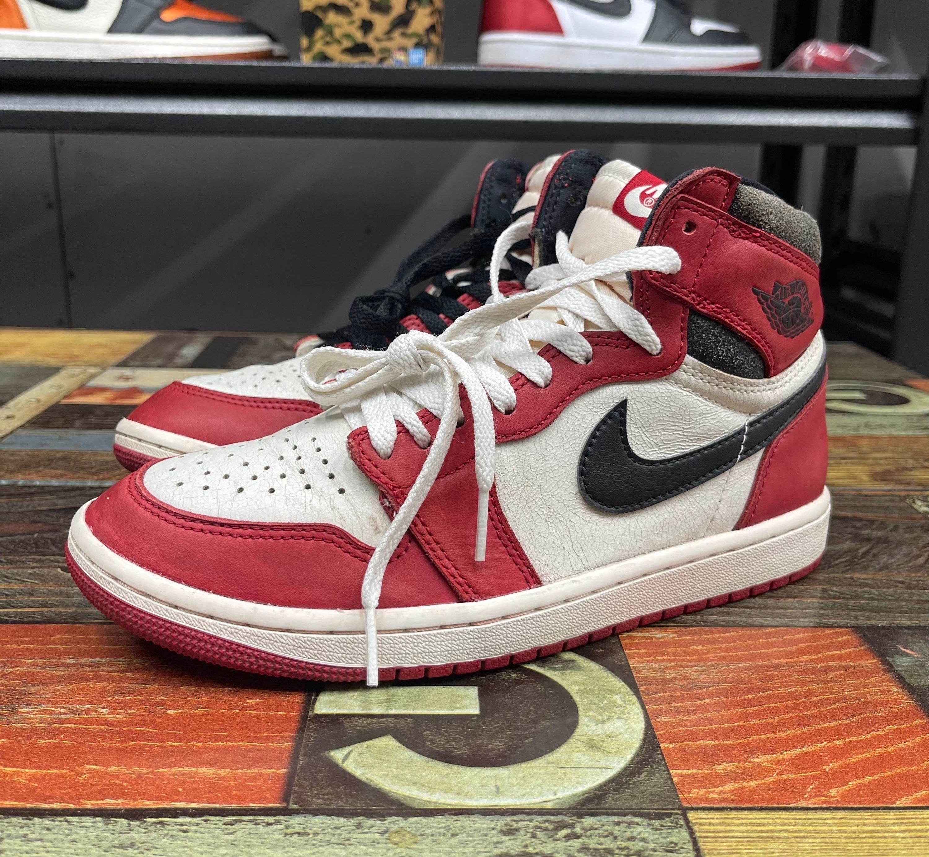 Nike Air Jordan 1 High OG "Lost & Found/Chicago"