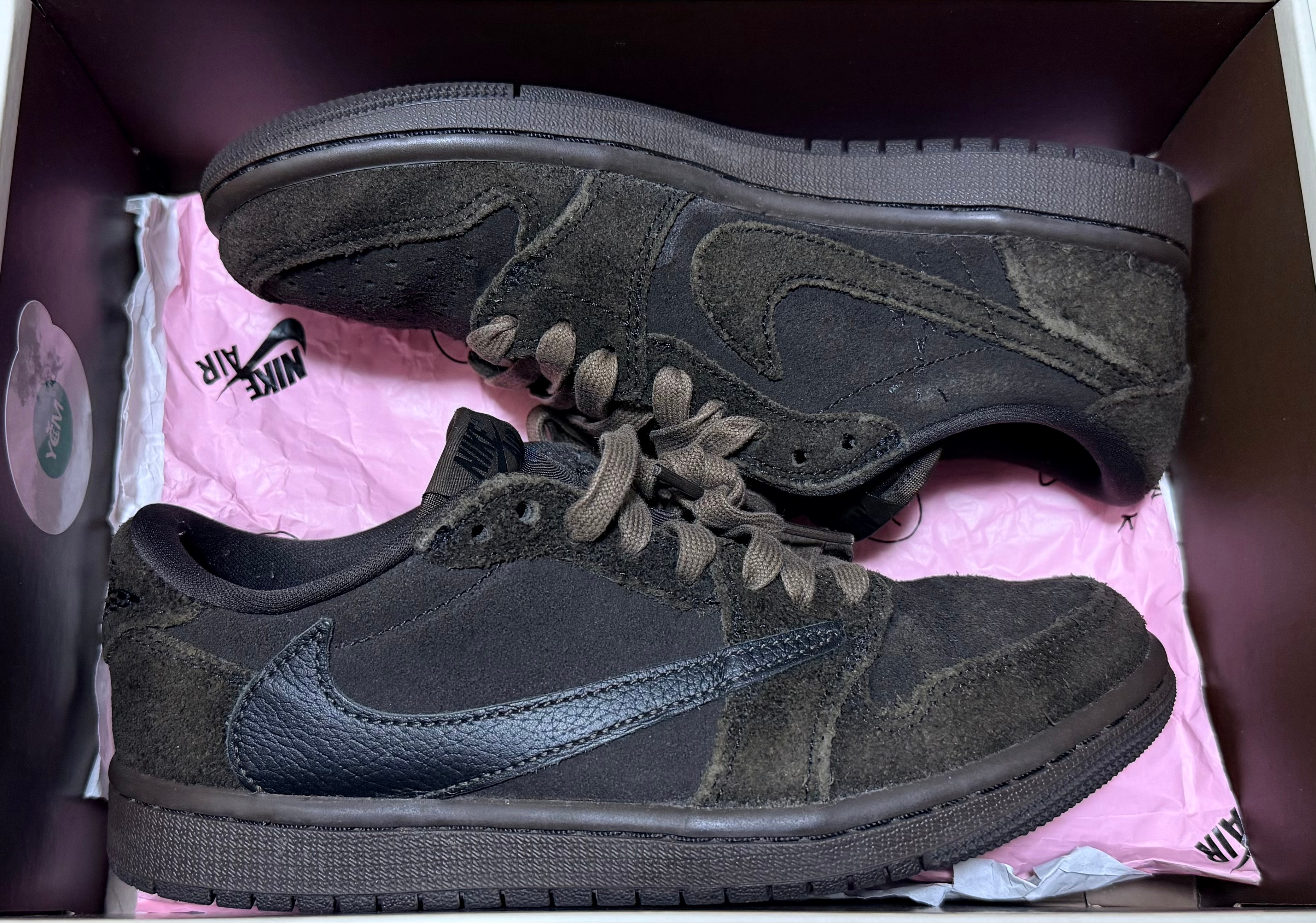 Travis Scott × Nike Air Jordan 1 Low OG SP "Velvet Brown and Dark Mocha"