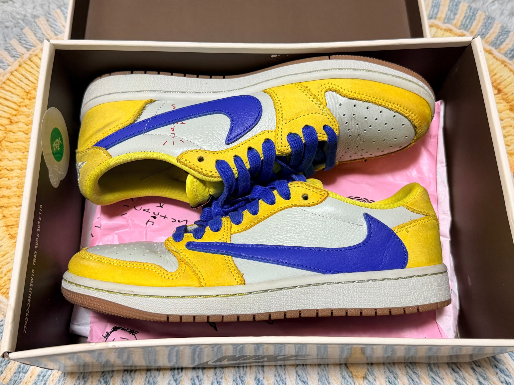 Travis Scott × Nike Women's Air Jordan 1 Retro Low OG "Canary"