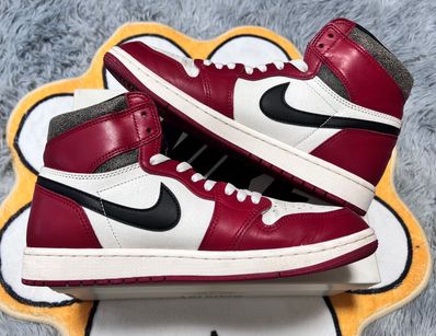 Nike Air Jordan 1 High OG "Lost & Found/Chicago"