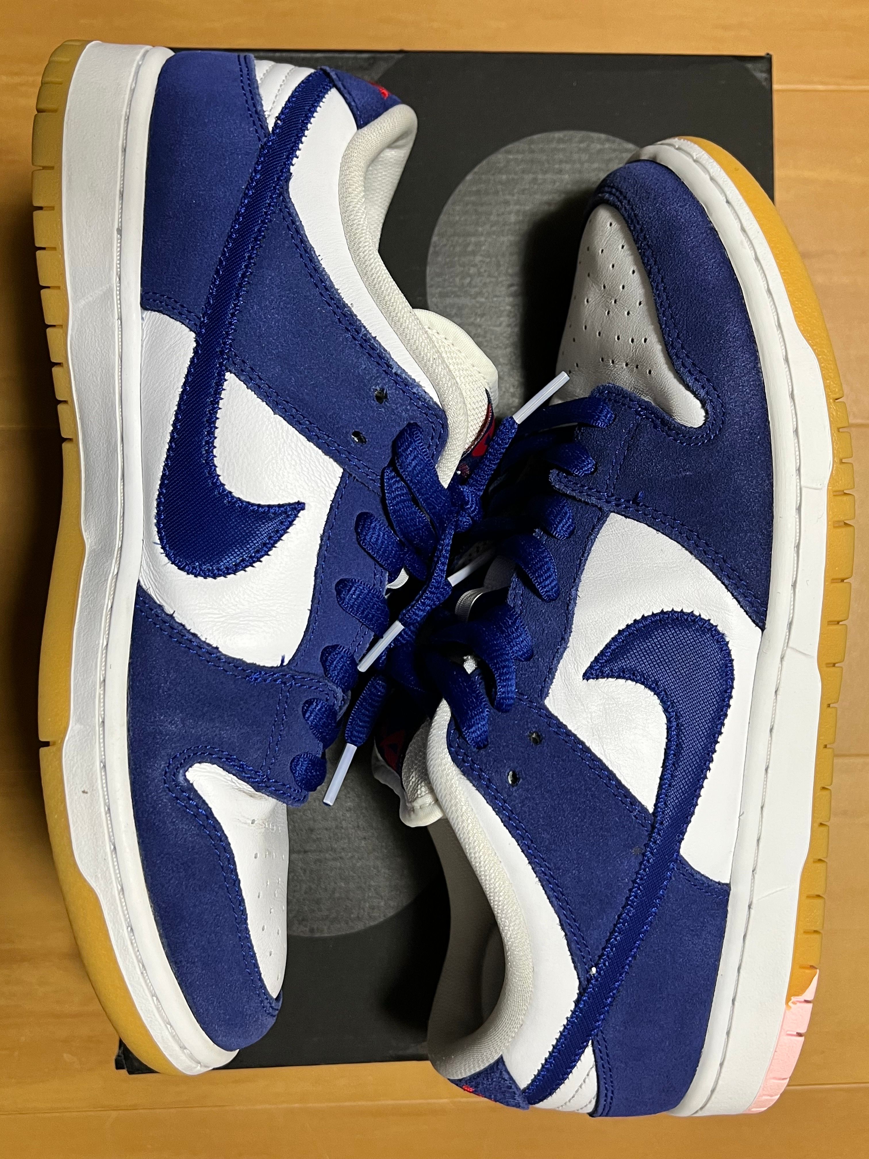 Nike SB Dunk Low "Los Angeles Dodgers/Deep Royal Blue"