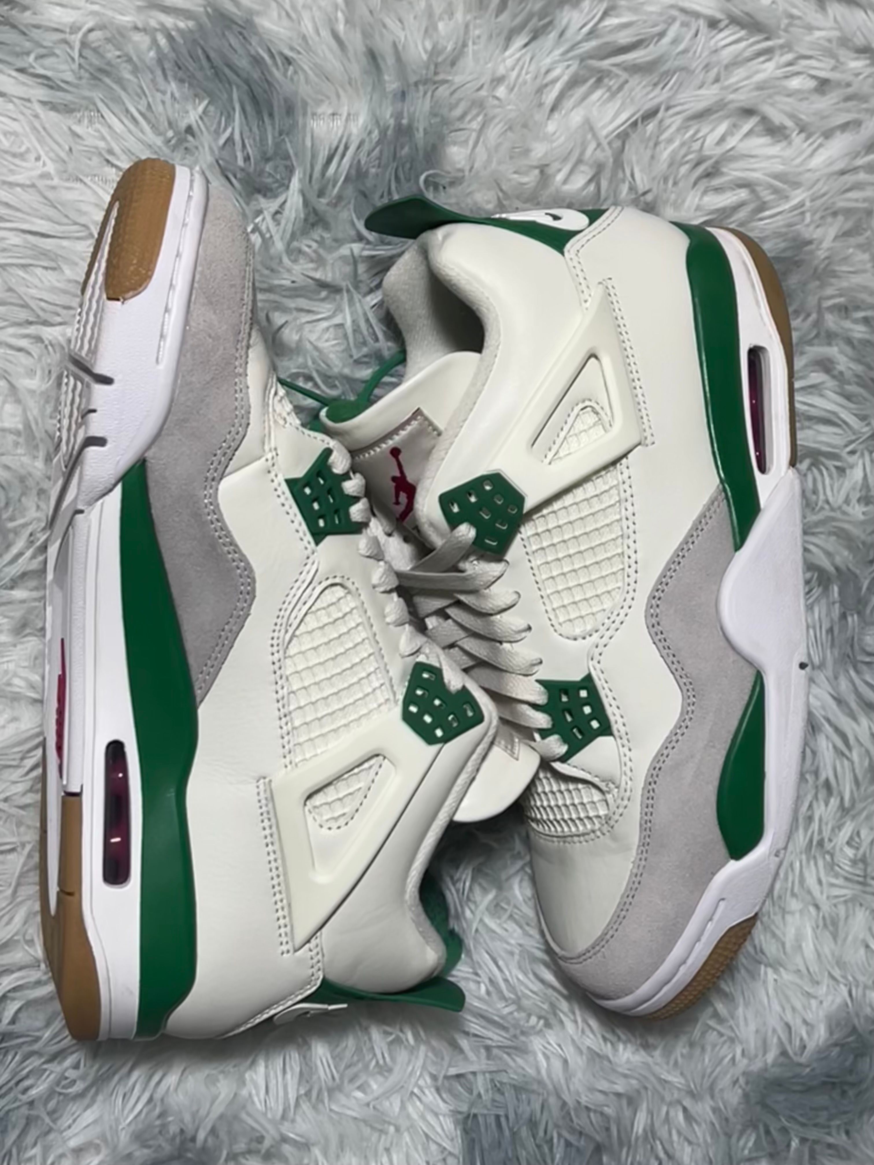 Nike SB × Air Jordan 4 Retro SP "Pine Green"